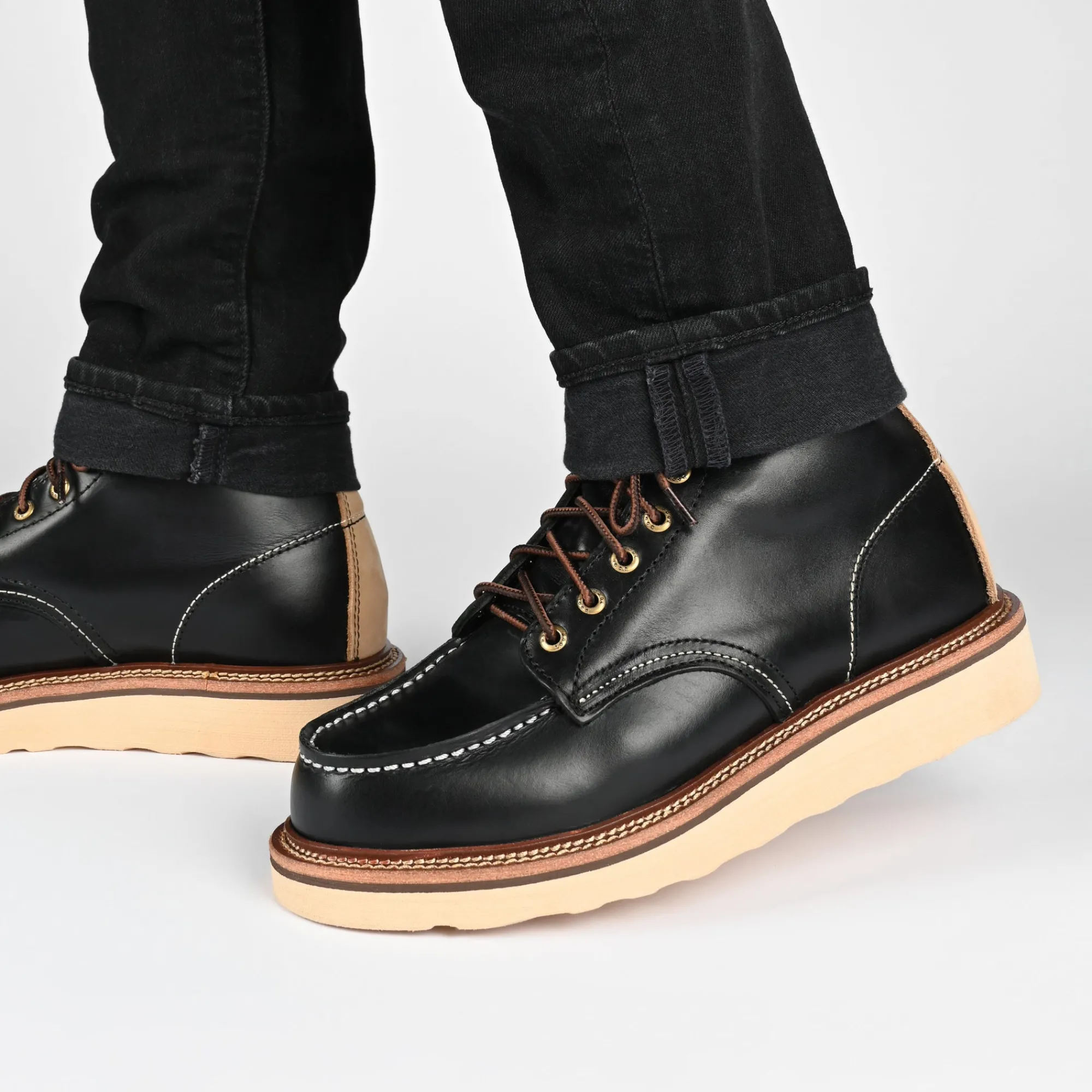 Discount TAFT Model 002 Boot In Black