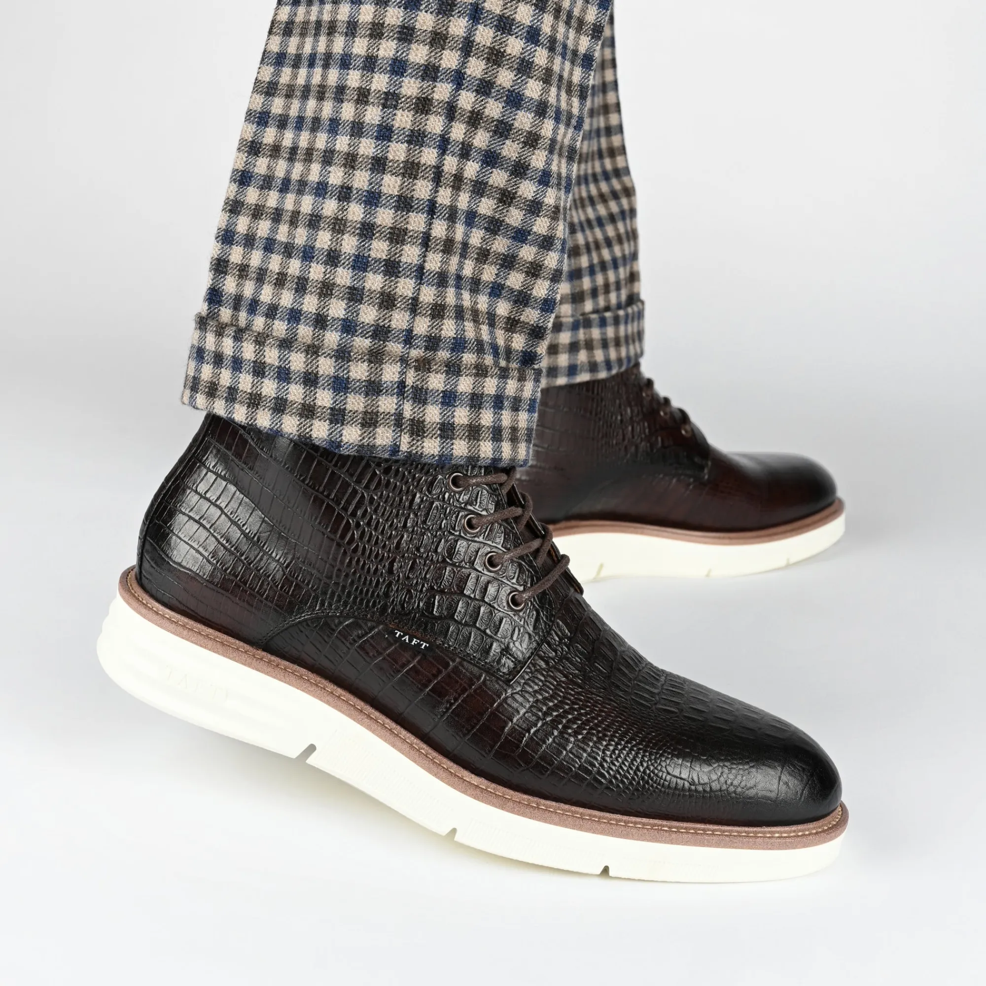 Best TAFT Model 009 Boot In Chocolate