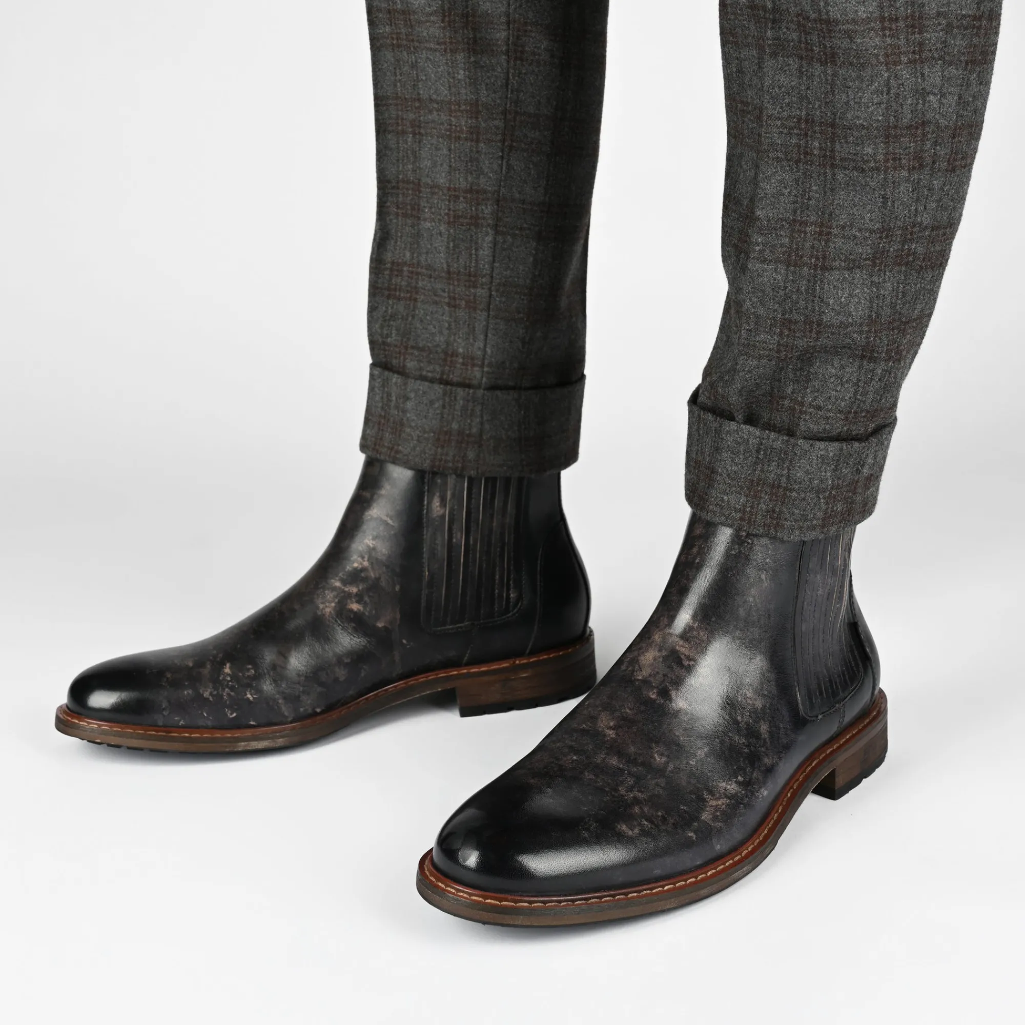 Fashion TAFT Model 010 Boot In Midnight